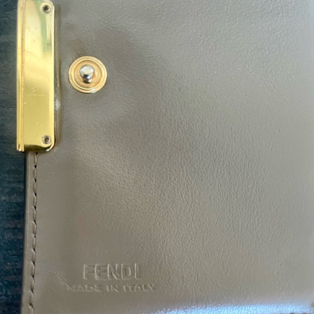 Fendi Roma Leather Compact Wallet - Picture 4 of 12